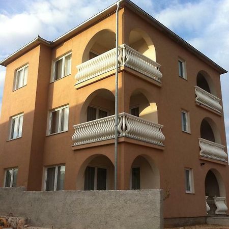 Apartments Mara Novi Vinodolski Luaran gambar