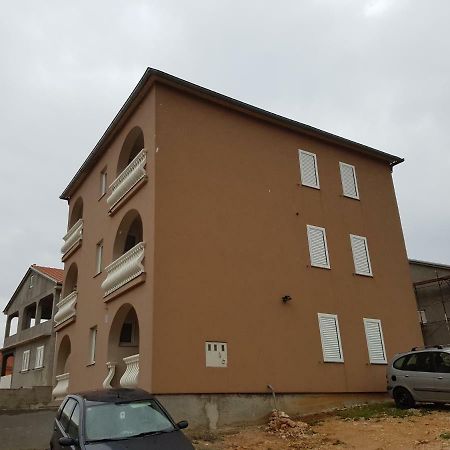 Apartments Mara Novi Vinodolski Luaran gambar