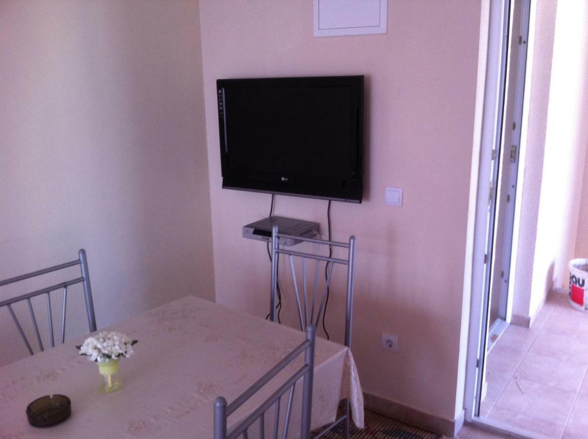 Apartments Mara Novi Vinodolski Luaran gambar