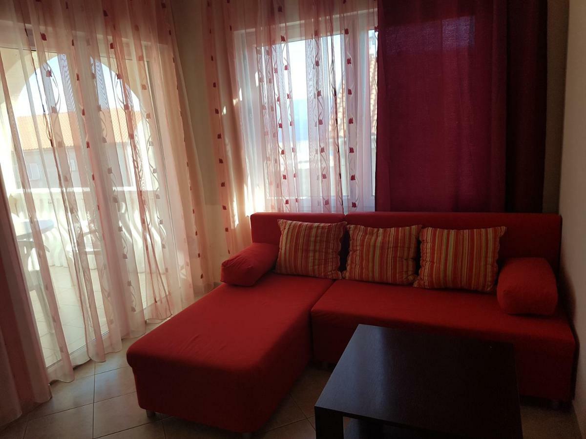 Apartments Mara Novi Vinodolski Luaran gambar