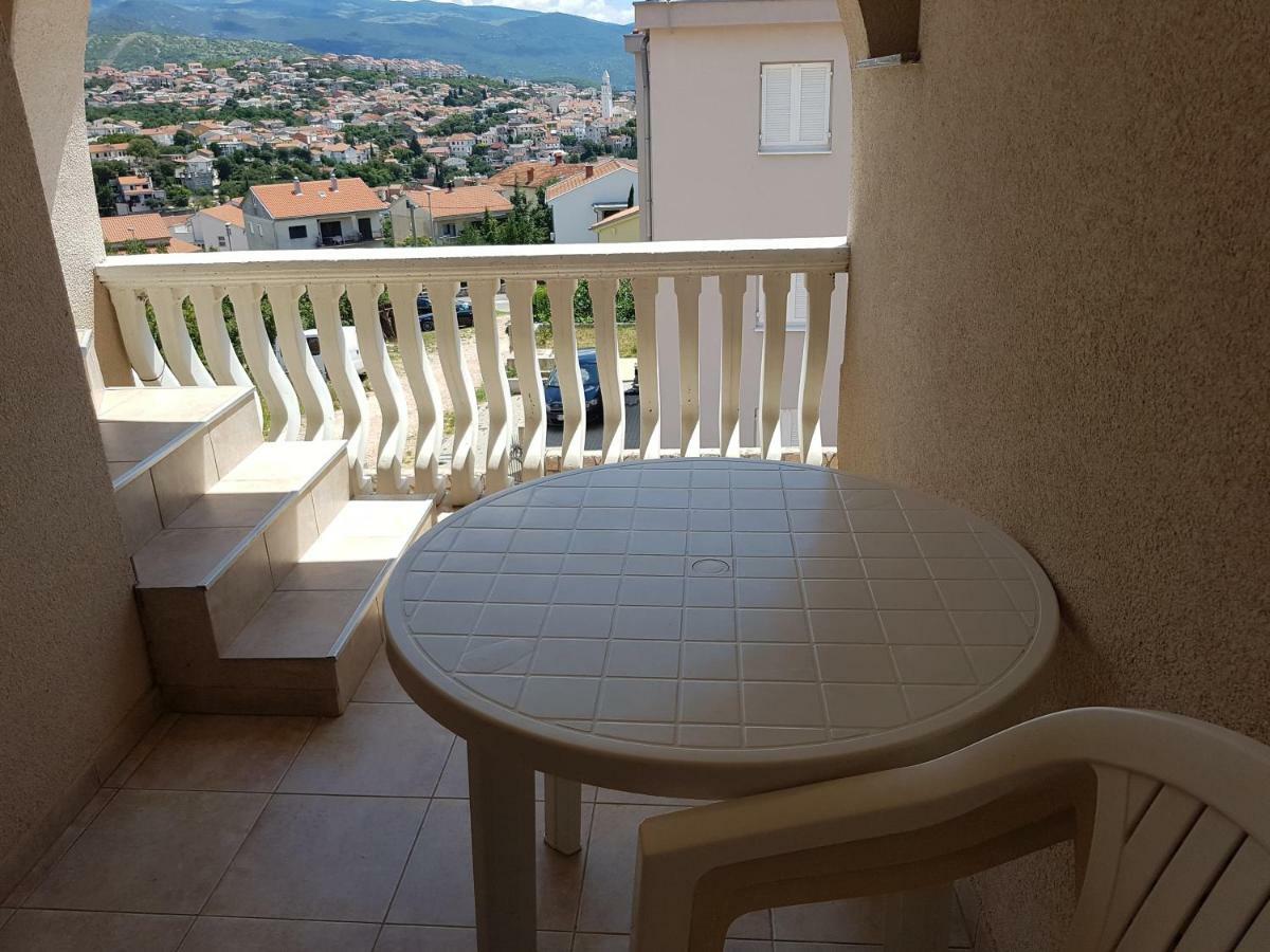 Apartments Mara Novi Vinodolski Luaran gambar