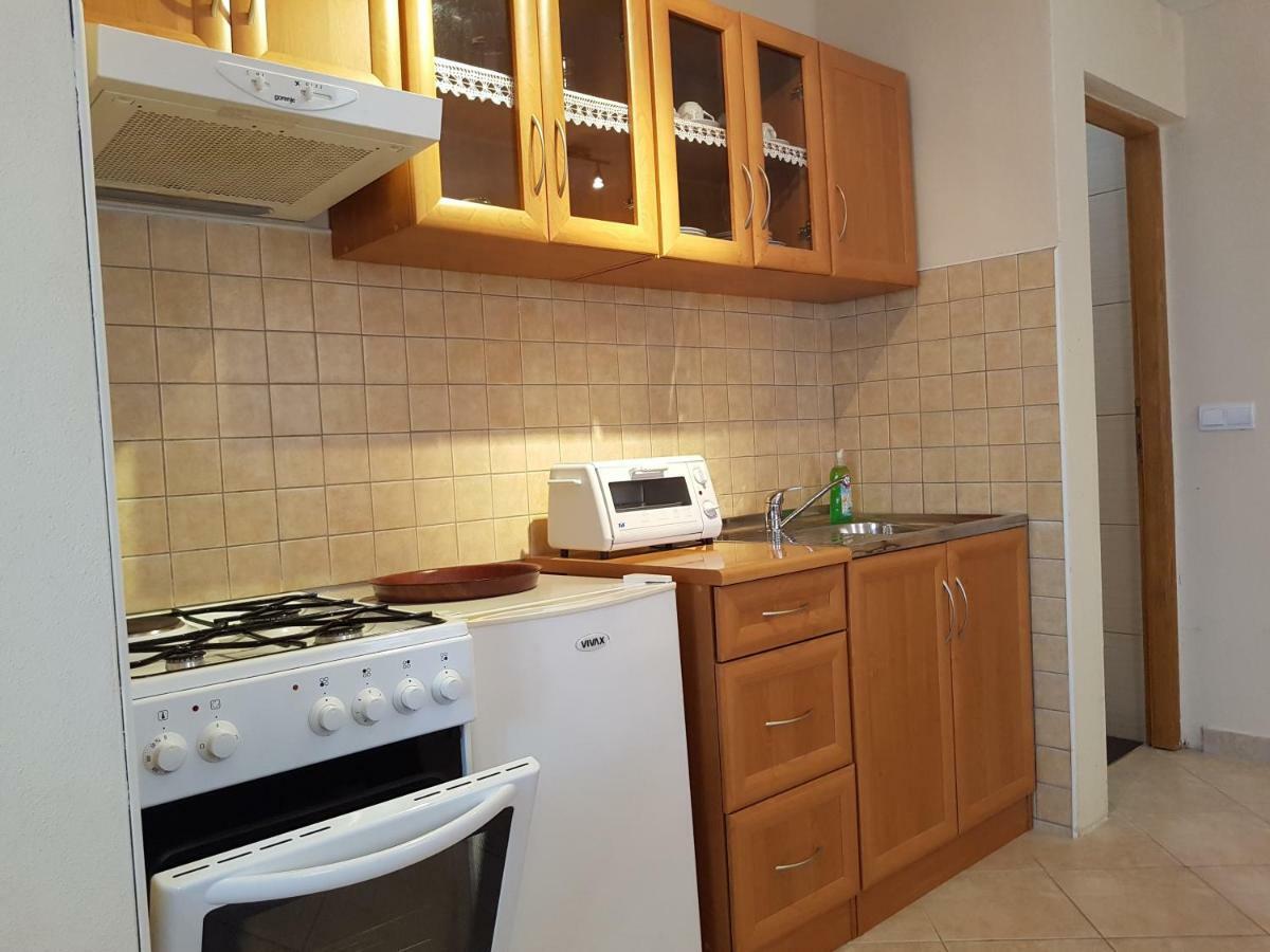 Apartments Mara Novi Vinodolski Luaran gambar